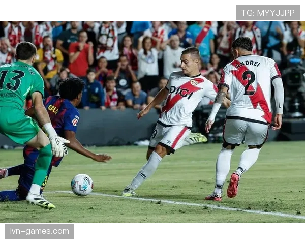 巴列卡诺新赛季表现稳健,冲击欧战前景可期 巴列卡诺新赛季表现稳健,冲击欧战前景可期